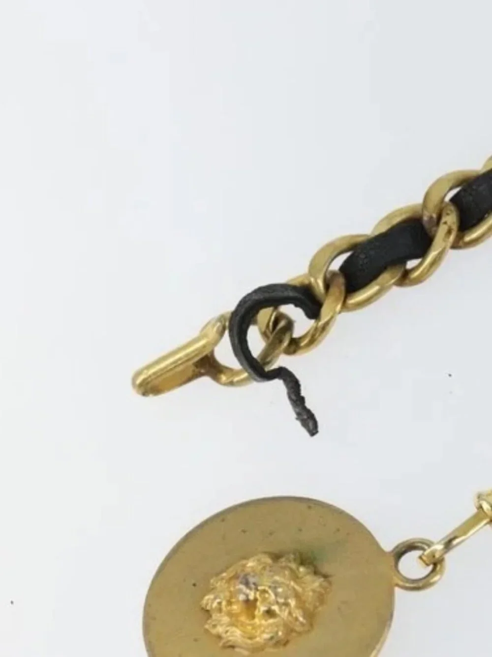 CHANEL Chain Belt metal Gold CC Auth bs32091